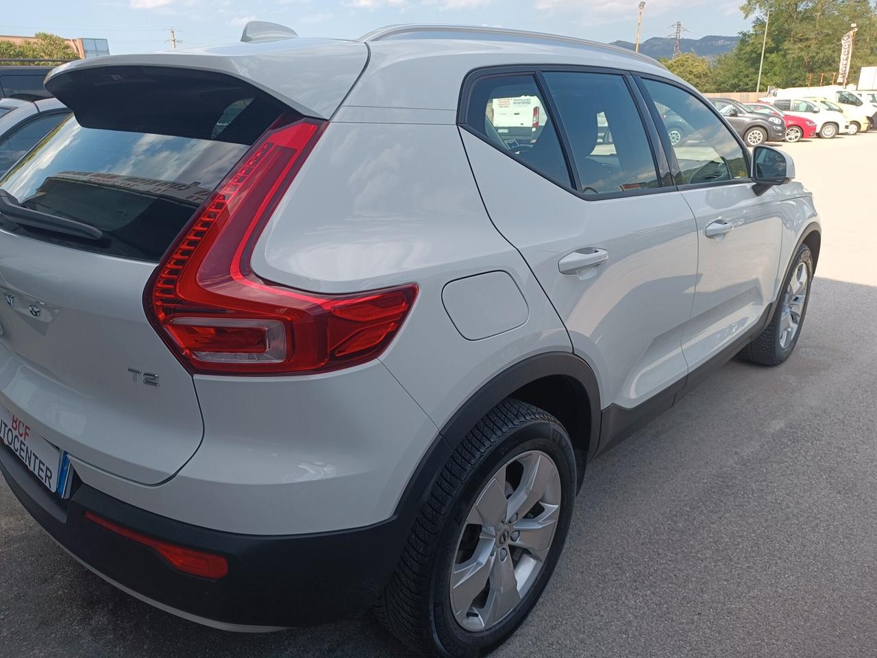 Volvo XC40 T2 Geartronic Momentum