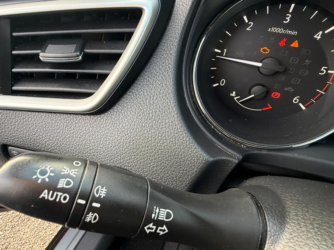 Nissan X-Trail 1.6 dCi 4WD Tekna