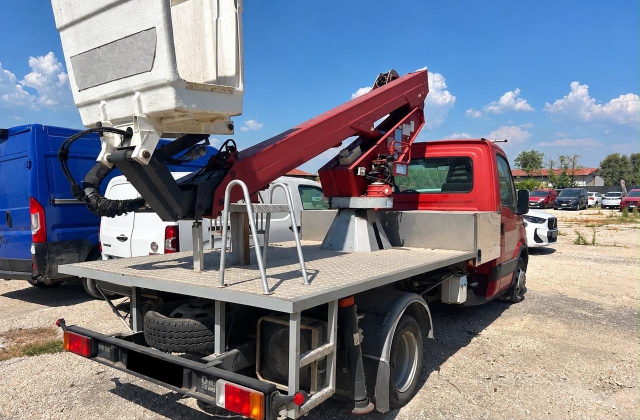 Iveco Daily 35C10 2.3 Hpi cabinato con Cestello elevatore