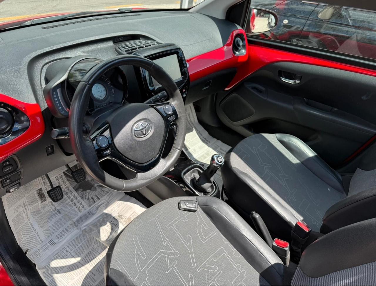 Toyota Aygo 2015 Cabrio