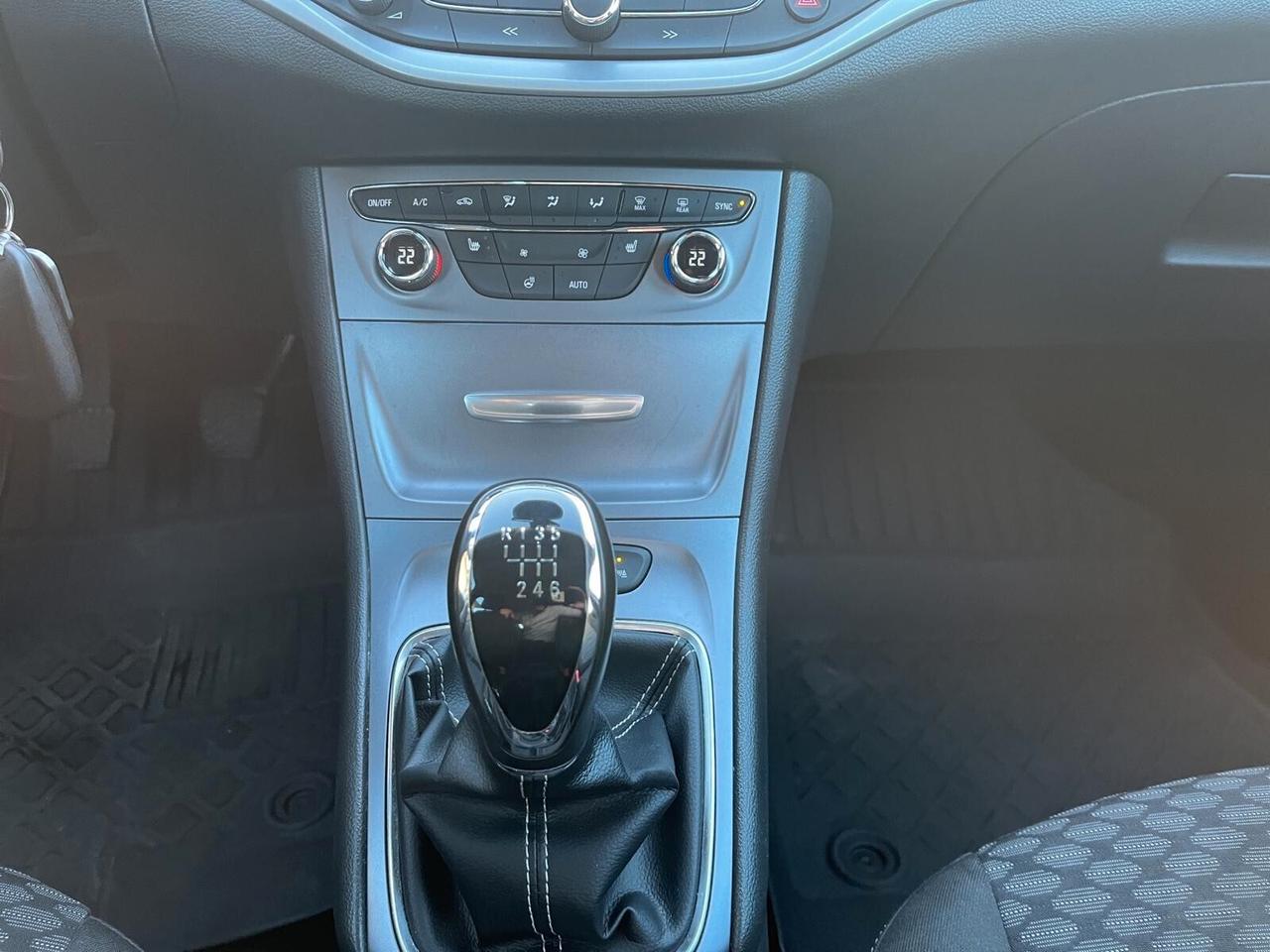 Opel Astra 1.6 CDTi 110CV GANCIO TRAINO