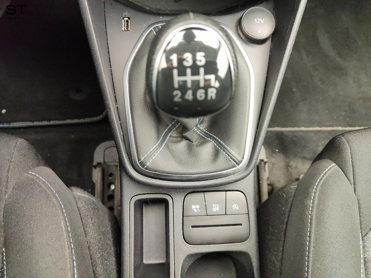 FORD Fiesta 7ª serie - Fiesta Active X 1.0 Ecoboost Hybrid 125 CV