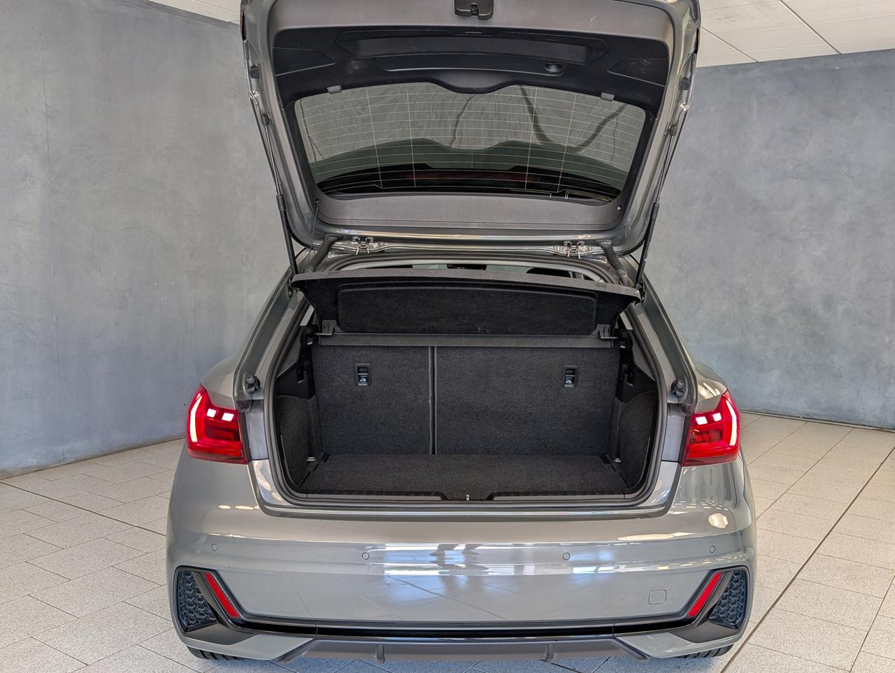 Audi A1 30 TFSI 116cv Adrenalin Black Edition S line