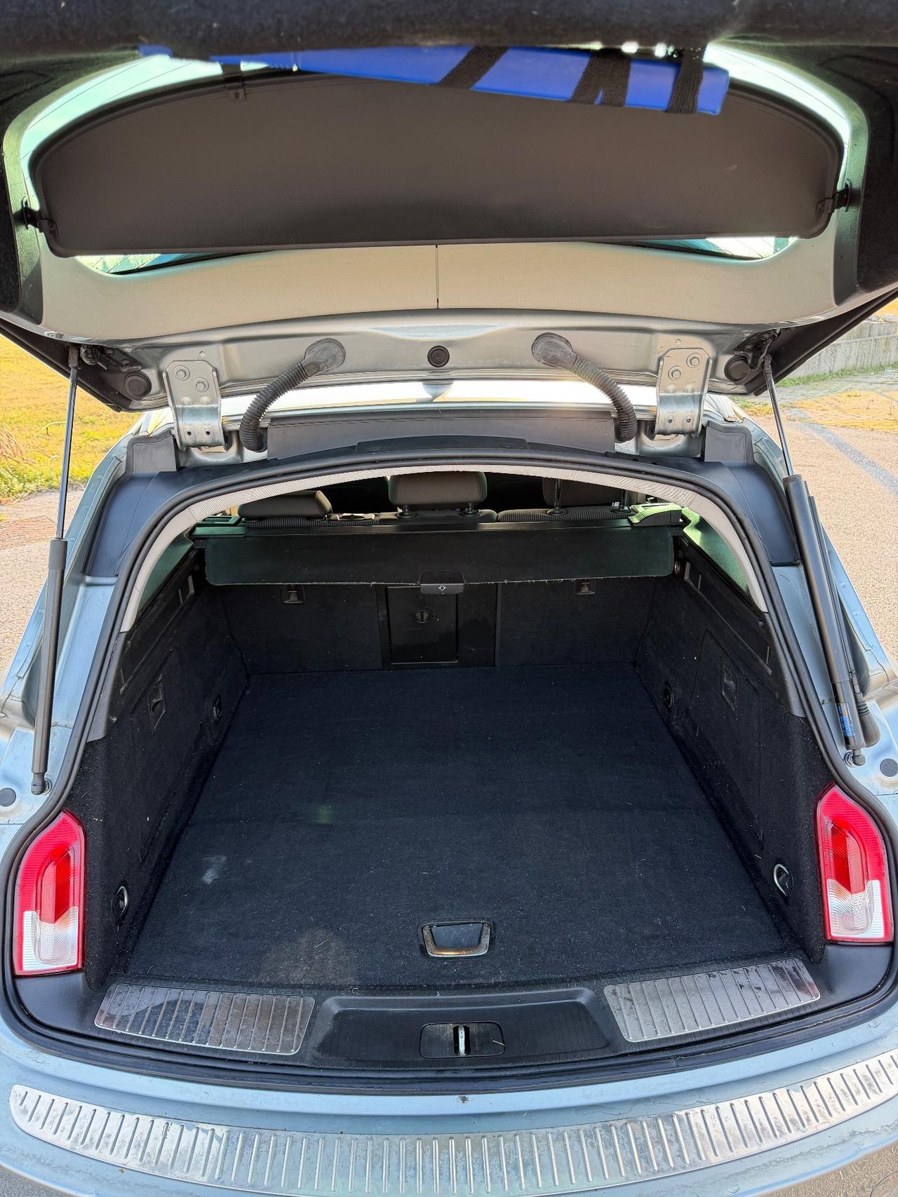 Opel Insignia 2.0 CDTI 4x4 160CV Start&Stop Sports Tourer Cosmo