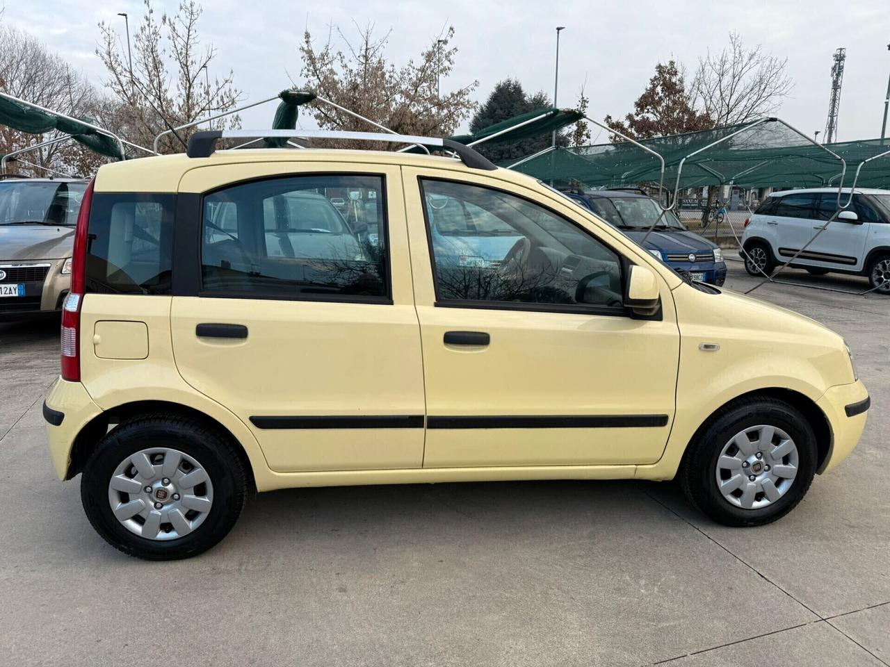 Fiat Panda 1.2 neo-pat 5 POSTI