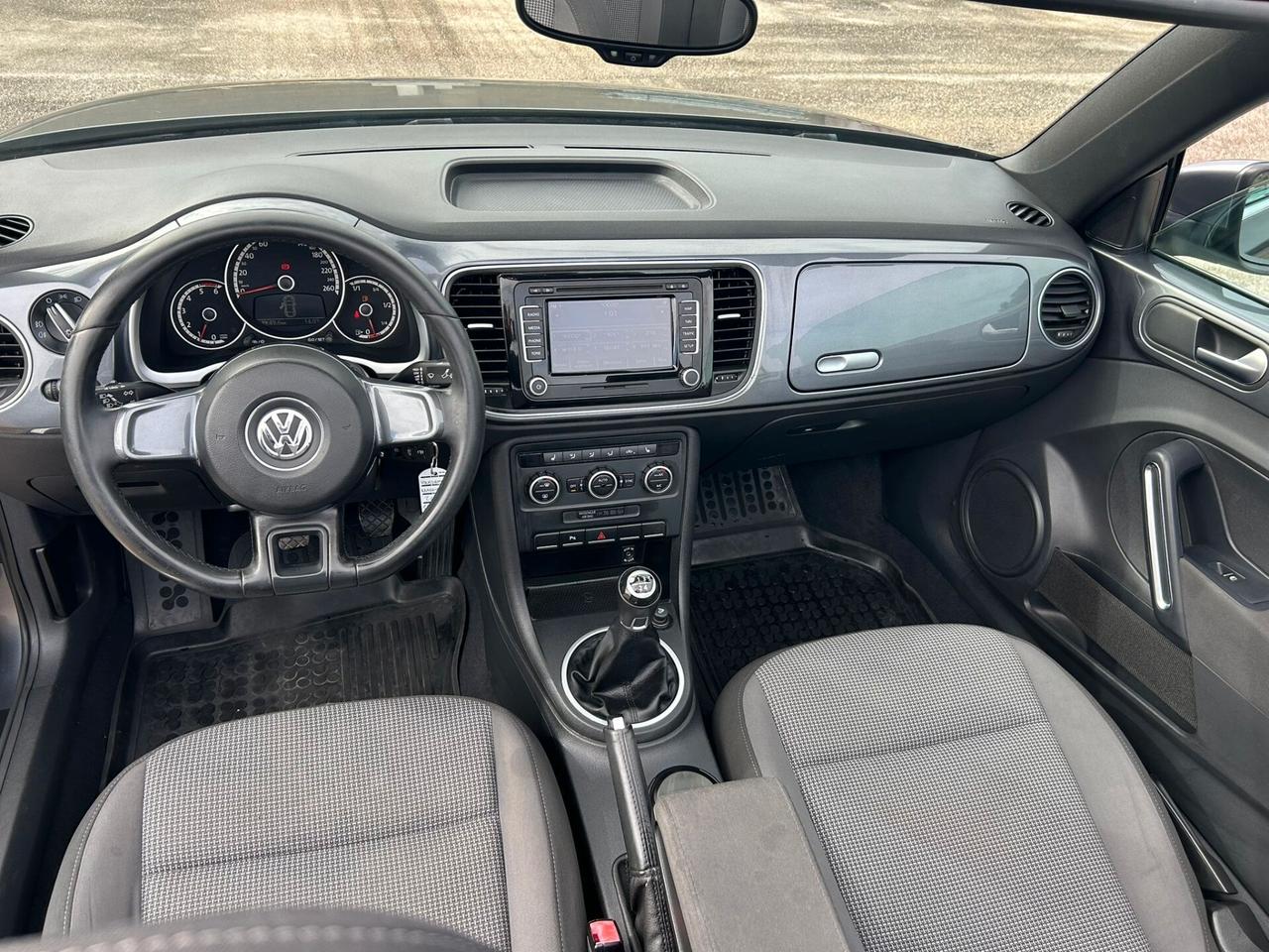 Volkswagen Maggiolino Cabrio 1.6 TDI 105cv