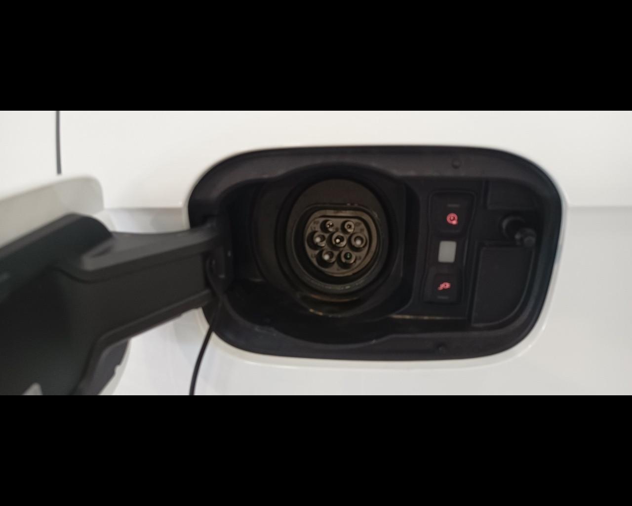 AUDI Q5 55 TFSIe S-TRONIC QUATTRO S-LINE PLUS