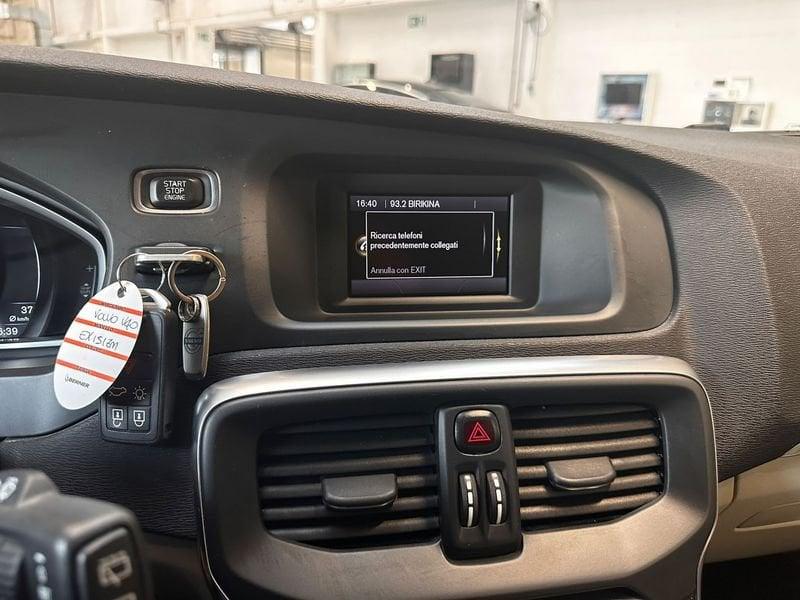 Volvo V40 II 2012 Cross Country Dies Cross Country 1.6 d2 Summum s/b-xeno