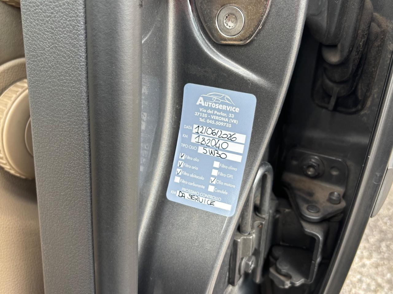 Volkswagen Touran 1.4 TSI Highline EcoFuel