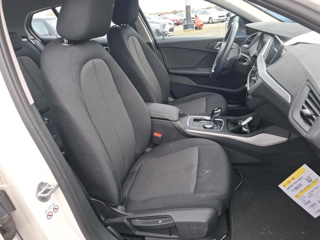 BMW 116D 115CV STEPTRONIC BUSINESS DESIGN ( FARI LED - BMW DIGITAL COCKPIT - NAVI - PARK ASSISTANT - TELECAMERA POST. - CERCHI 17 )