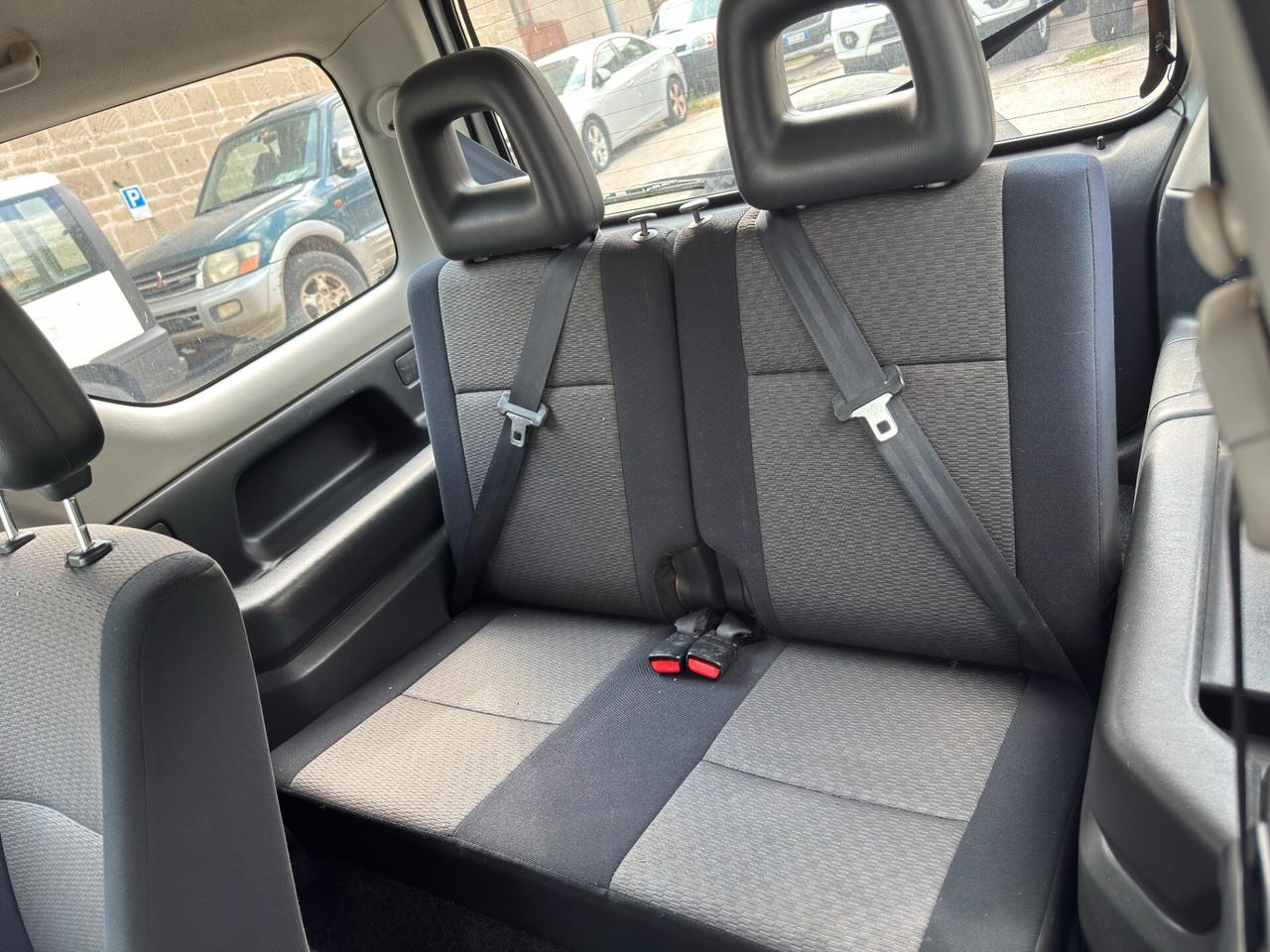 Suzuki Jimny 1.3i 16V cat 4WD JLX Più