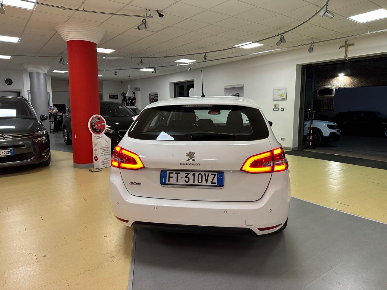 Peugeot 308 BlueHDi 130 S&S SW Business