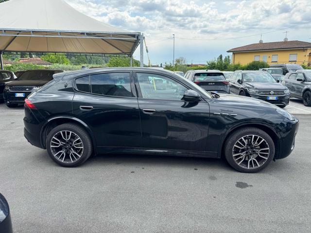MASERATI Grecale MHEV 330 CV AWD Modena