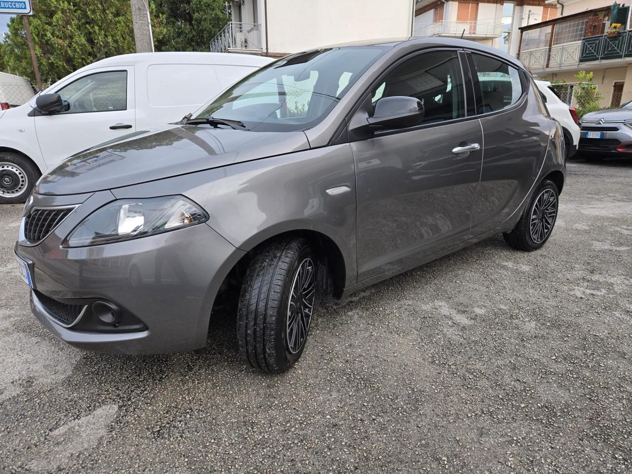 LANCIA YPSILON GOLD 1.0 70 cv HYBRID -PROMO SETTEMBRE GA FIN&SAFE-