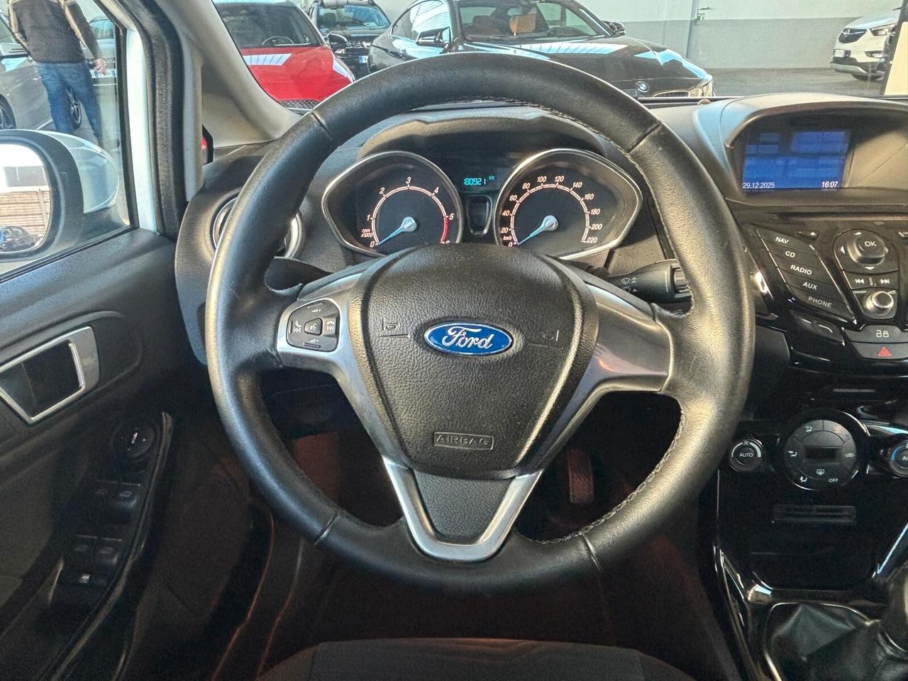 Ford Fiesta 1.5 TDCi 75CV 5 porte Titanium