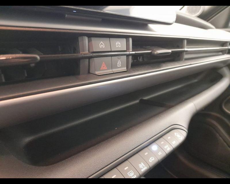 Jeep Avenger E-Hybrid Altitude 1.2 110cv Dct Mhev