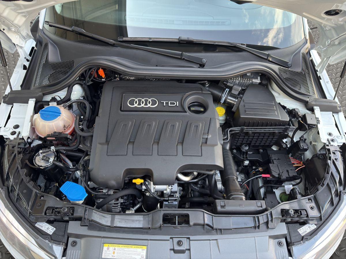 AUDI - A1 Sportback - 1.6 TDI 90CV S tronic S line edition plus