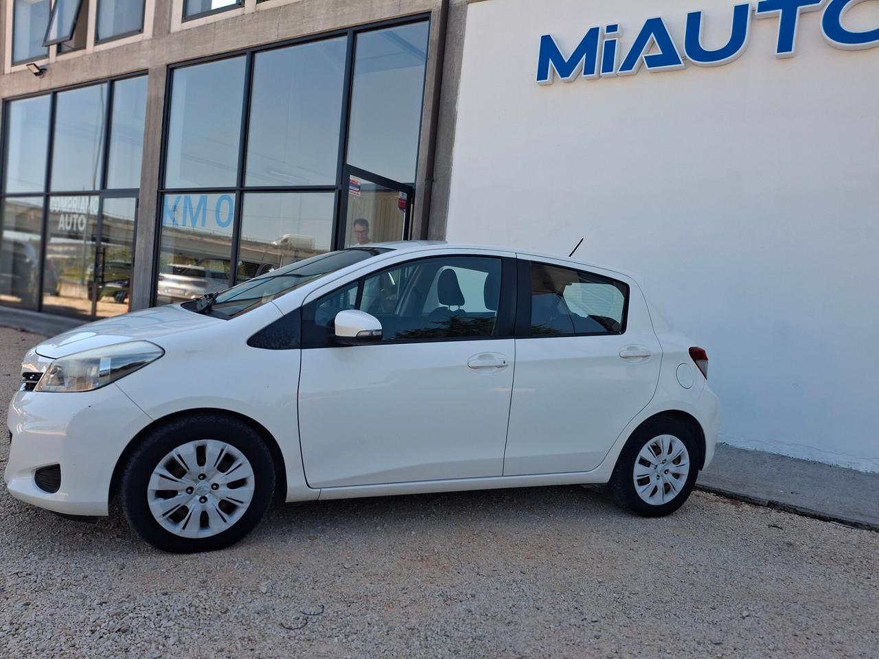 Toyota Yaris 1.0 GPL