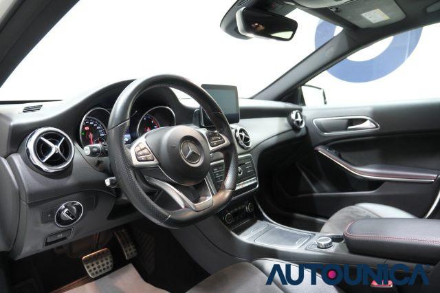 MERCEDES-BENZ GLA 220 D AUTOMATIC 4MATIC PREMIUM AMG TETTO PANORAMA