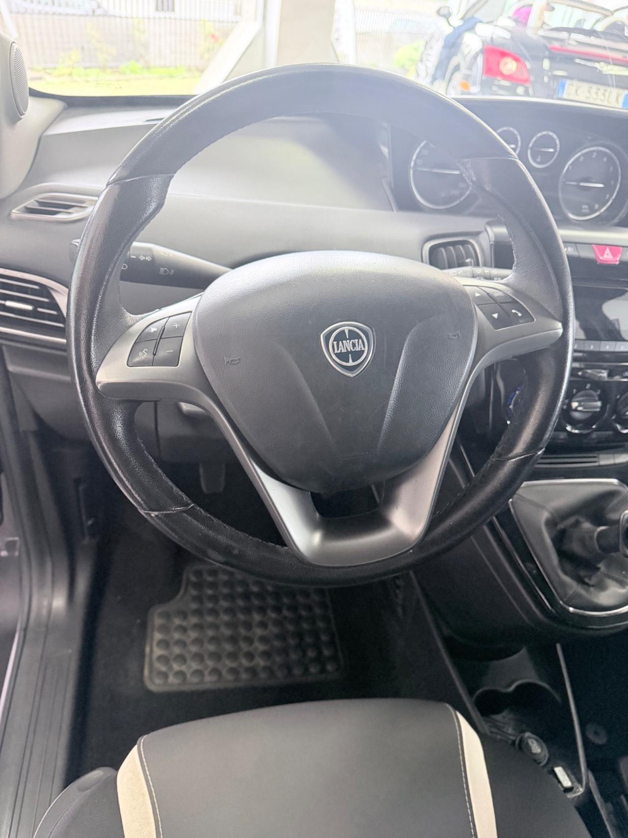Lancia Ypsilon GPL GPL GPL