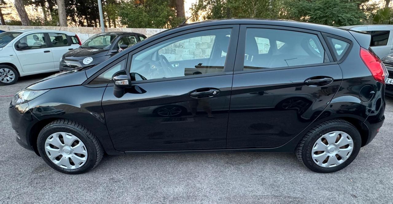Ford Fiesta 1.5 TDCi 75CV 5 porte - Neopatentati