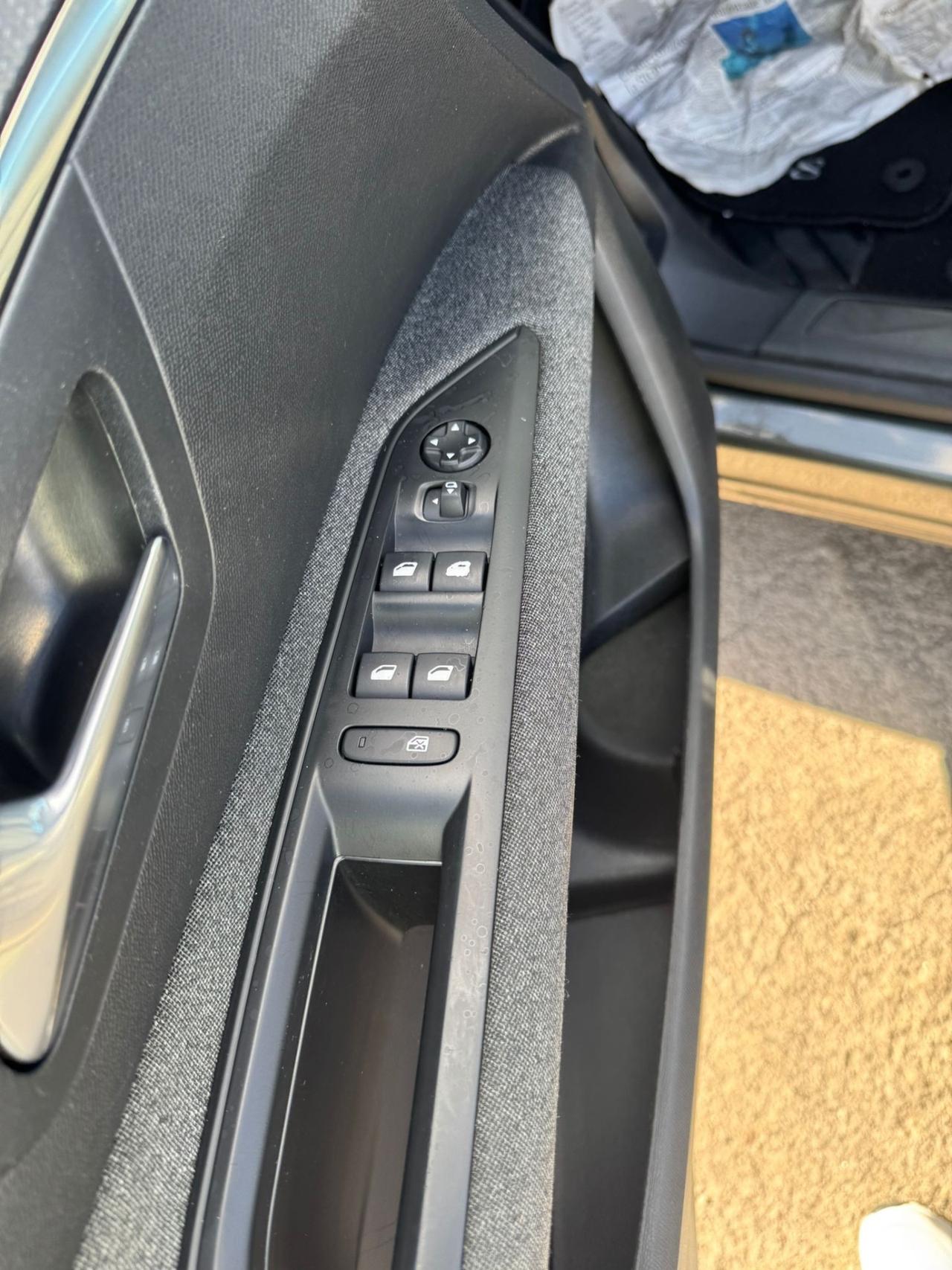 Peugeot 3008 BlueHDi 130 S&S Allure