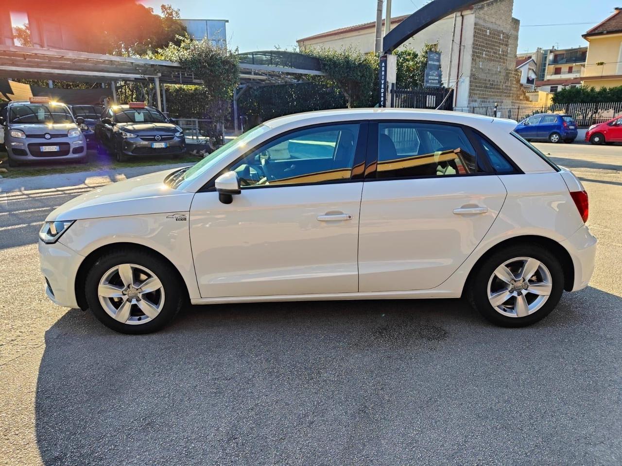 Audi A1 1.0 TFSI ultra Design