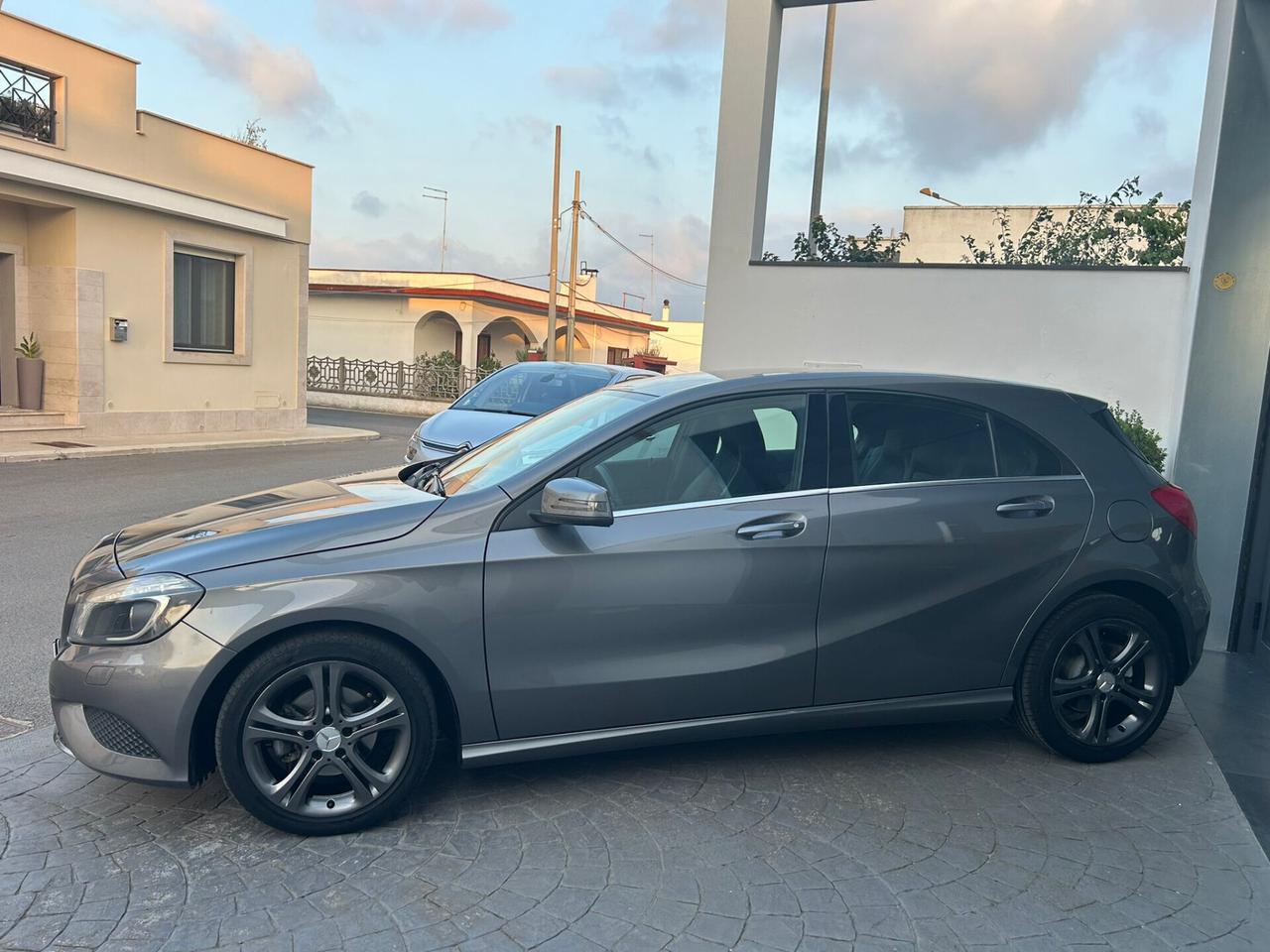 Mercedes-benz A 180 CDI SPORT AUTO-2013