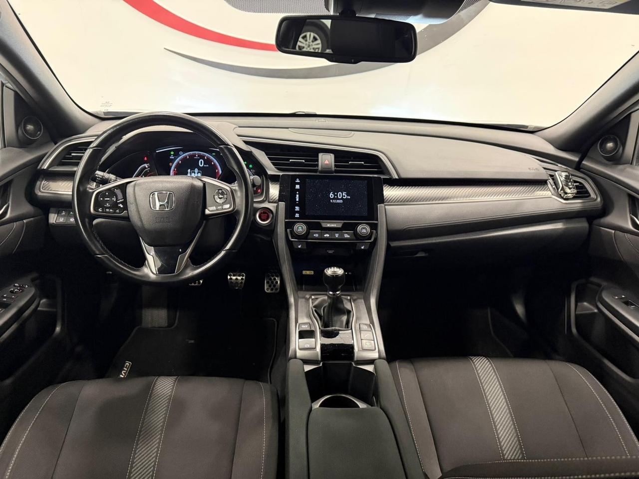 Honda Civic 1.5T 5 porte Sport+