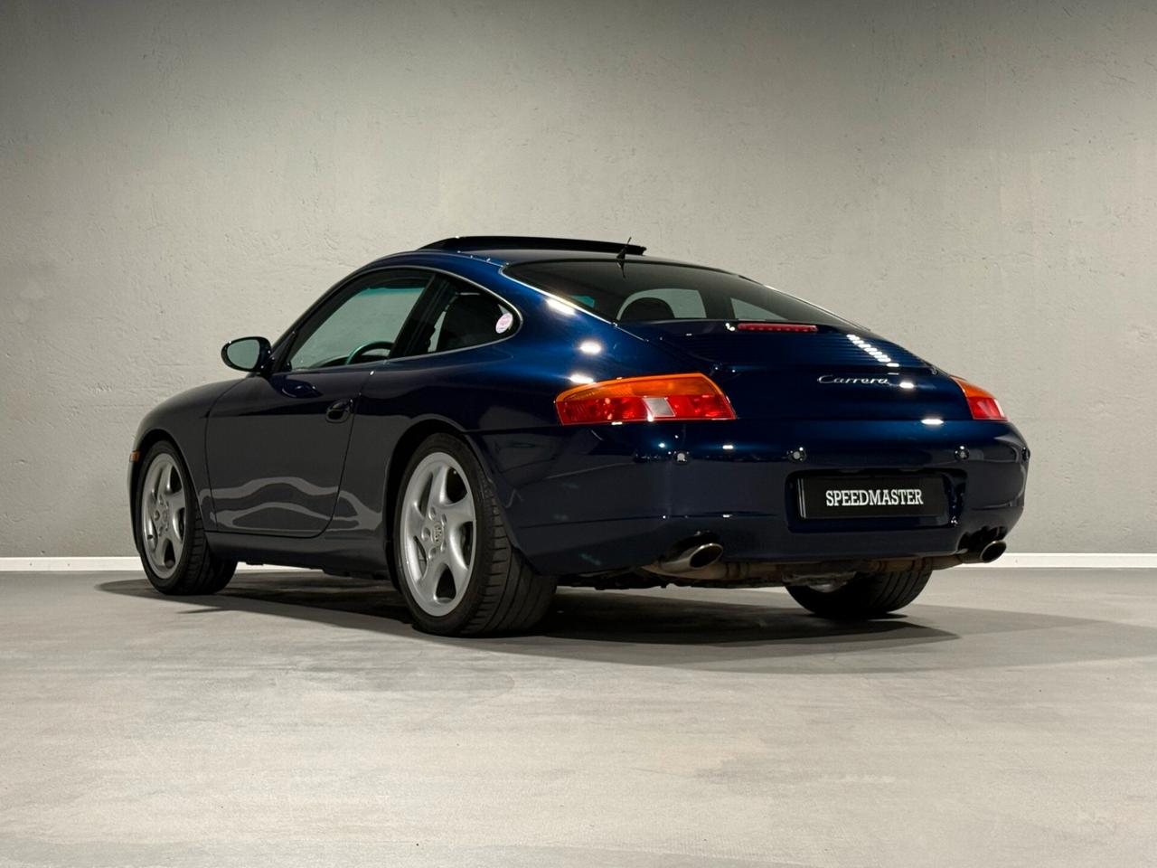 Porsche 911 Carrera cat Coupé
