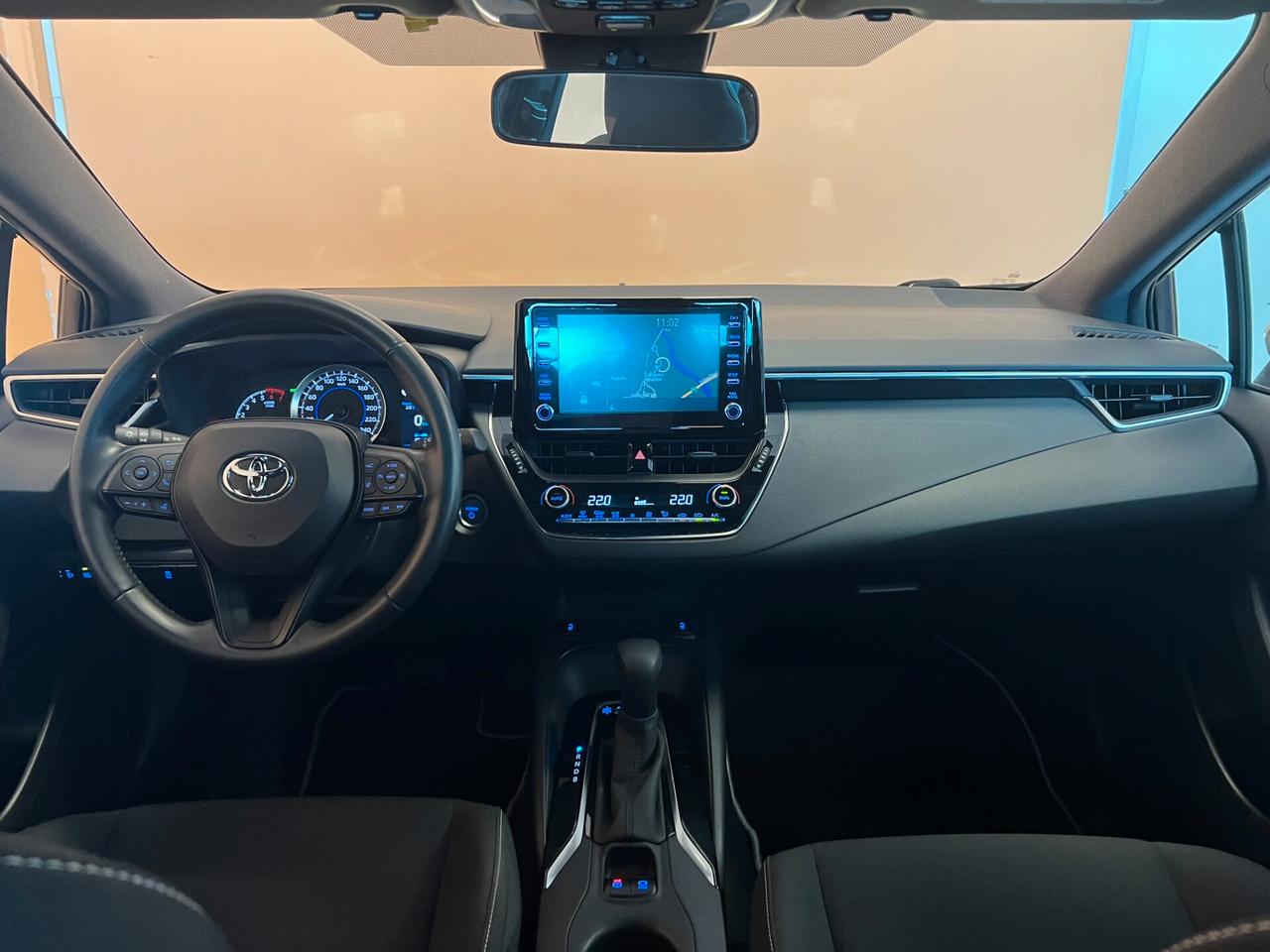Toyota Corolla 1.8 Hybrid Business