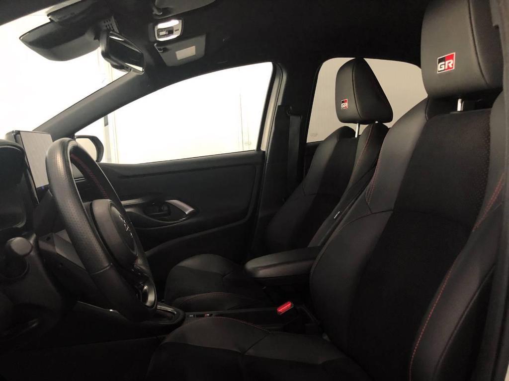 Toyota Yaris 1.5 Hybrid 130 GR Sport E-CVT