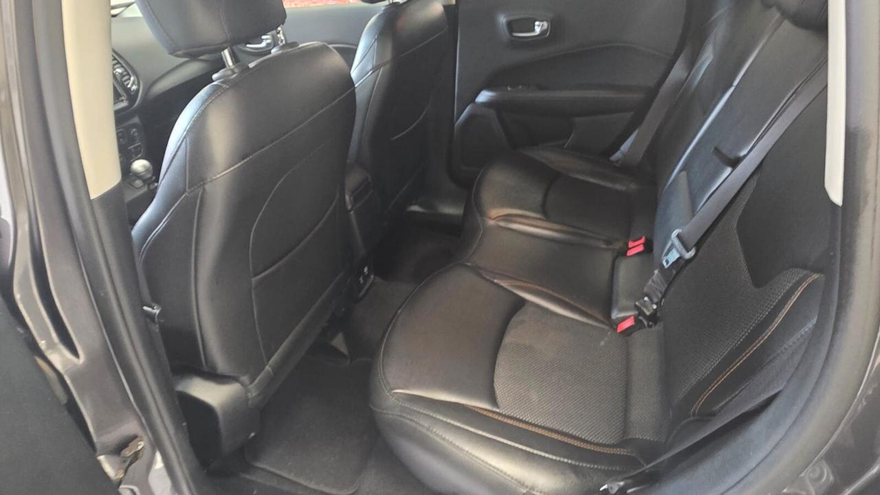 Jeep Compass 1.6 MULTIJET 2WD LIMITED
