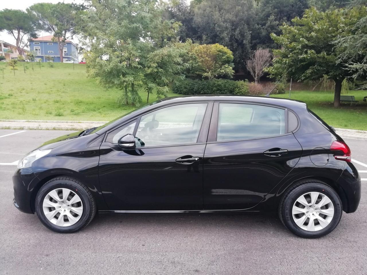 Peugeot 208 BlueHDi 75 cv 5 porte Active "NEOPATENTATI"