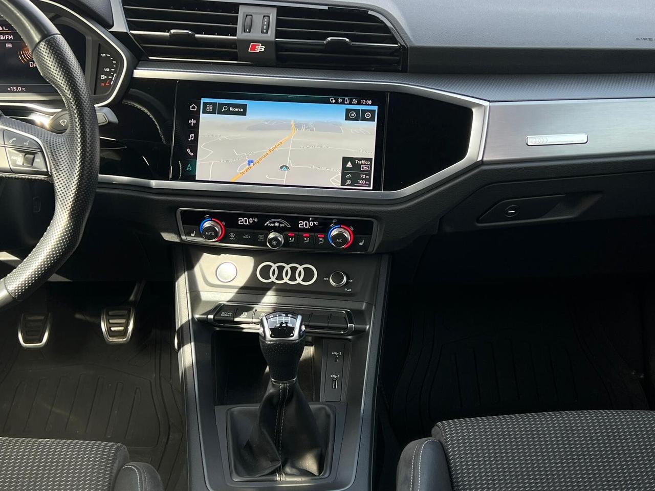 Audi Q3 35 TFSI S line edition