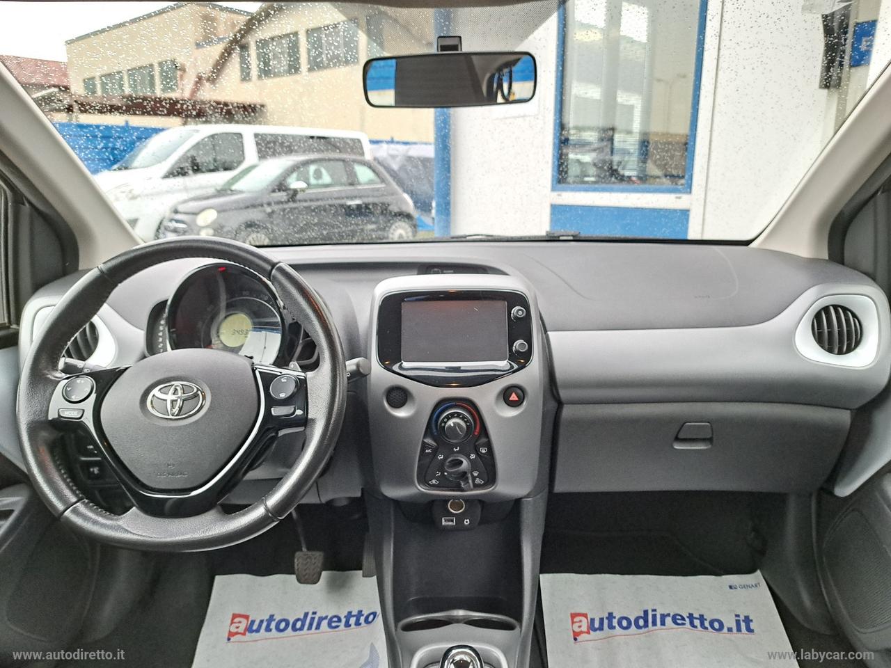 TOYOTA Aygo Connect 1.0 VVT-i 72CV 5p.x-bus.MMT