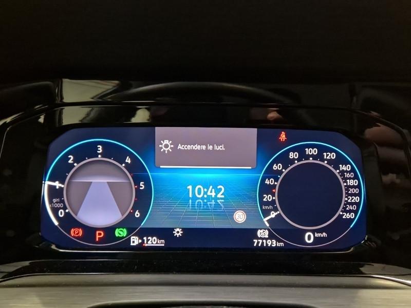 VOLKSWAGEN GOLF VARIANT VIII 2.0 TDI SCR 85KW STYLE DSG 5 PORTE STATION WAGON