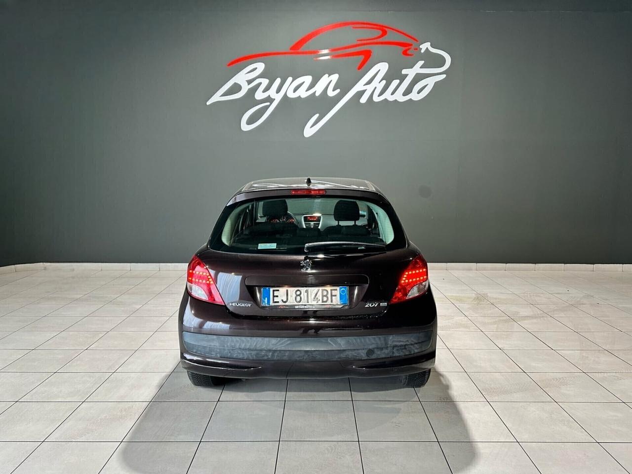 Peugeot 207 1.4 8V 75CV 5p. SPECIAL EDITION
