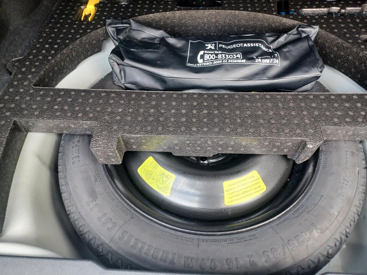 Peugeot 2008 1.6 HDI ALLURE UNICO PROPRIETARIO