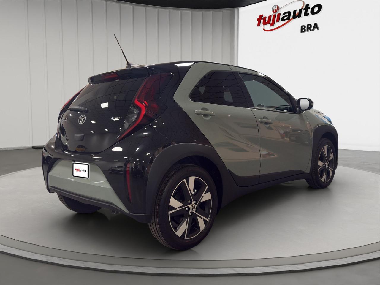 Toyota Aygo X 1.5 hybrid Icon e-cvt