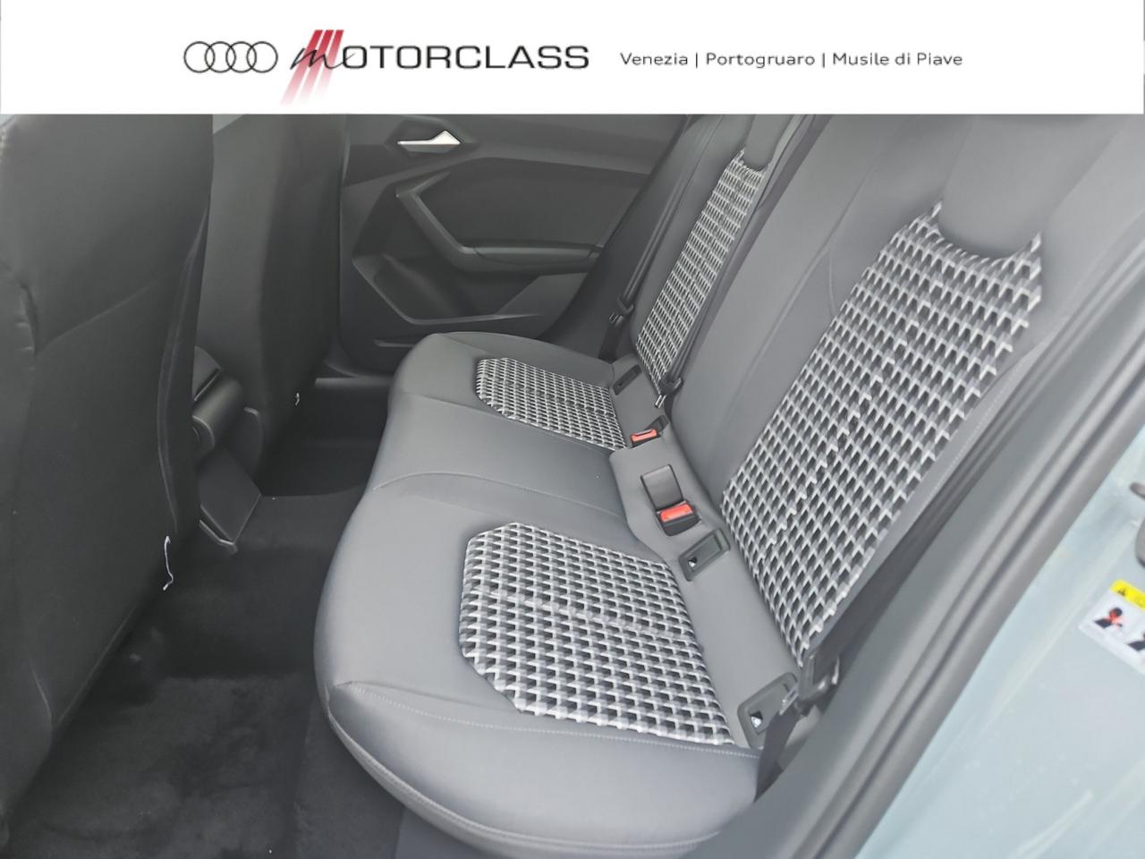 Audi A1 allstreet 30 1.0 tfsi 116cv identity contrast