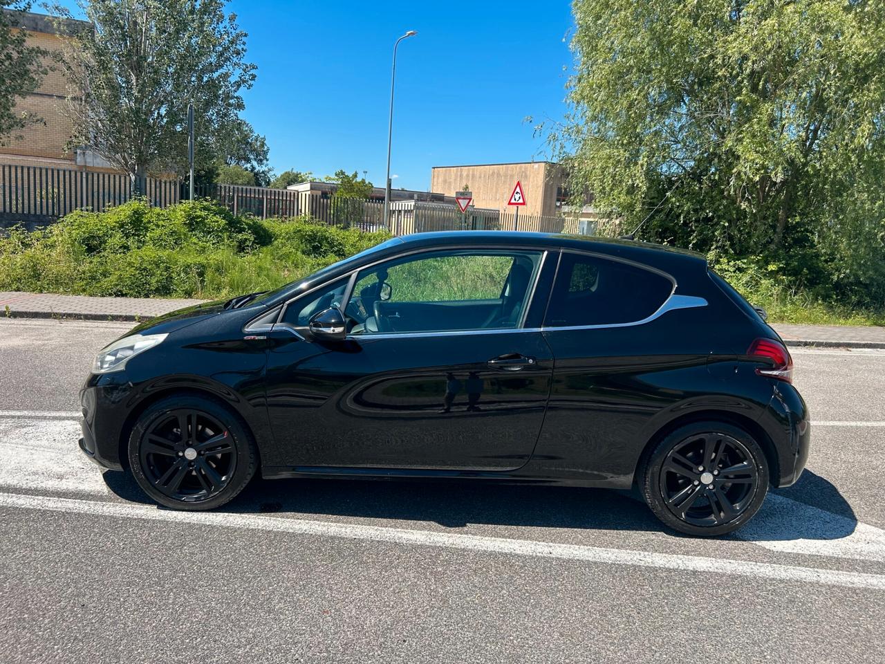 PEUGEOT 208 GT LINE BlueHDi 120 - EURO 6 *OCCASIONE*