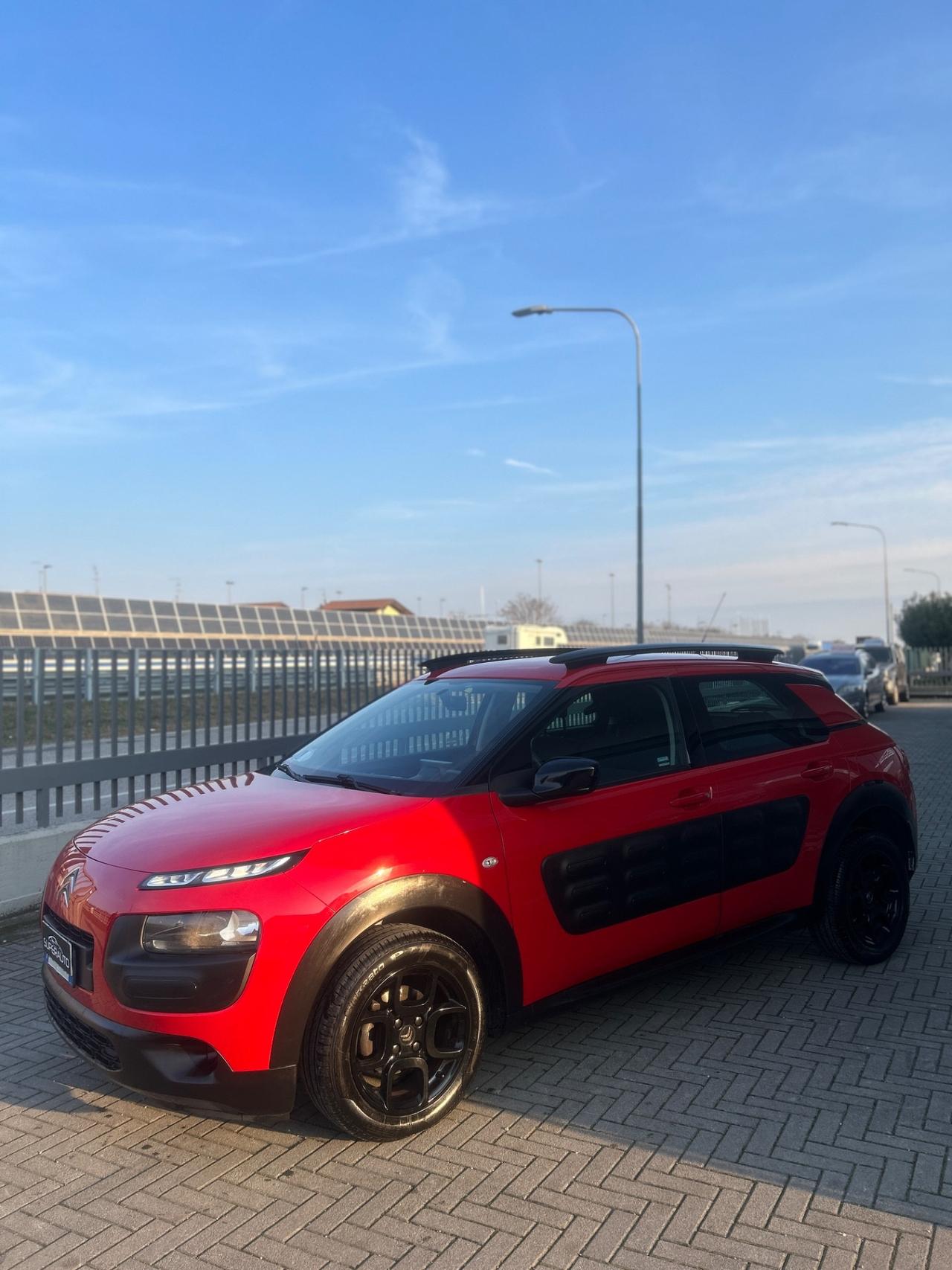 Citroen c4 cactus PureTech 82 Shine