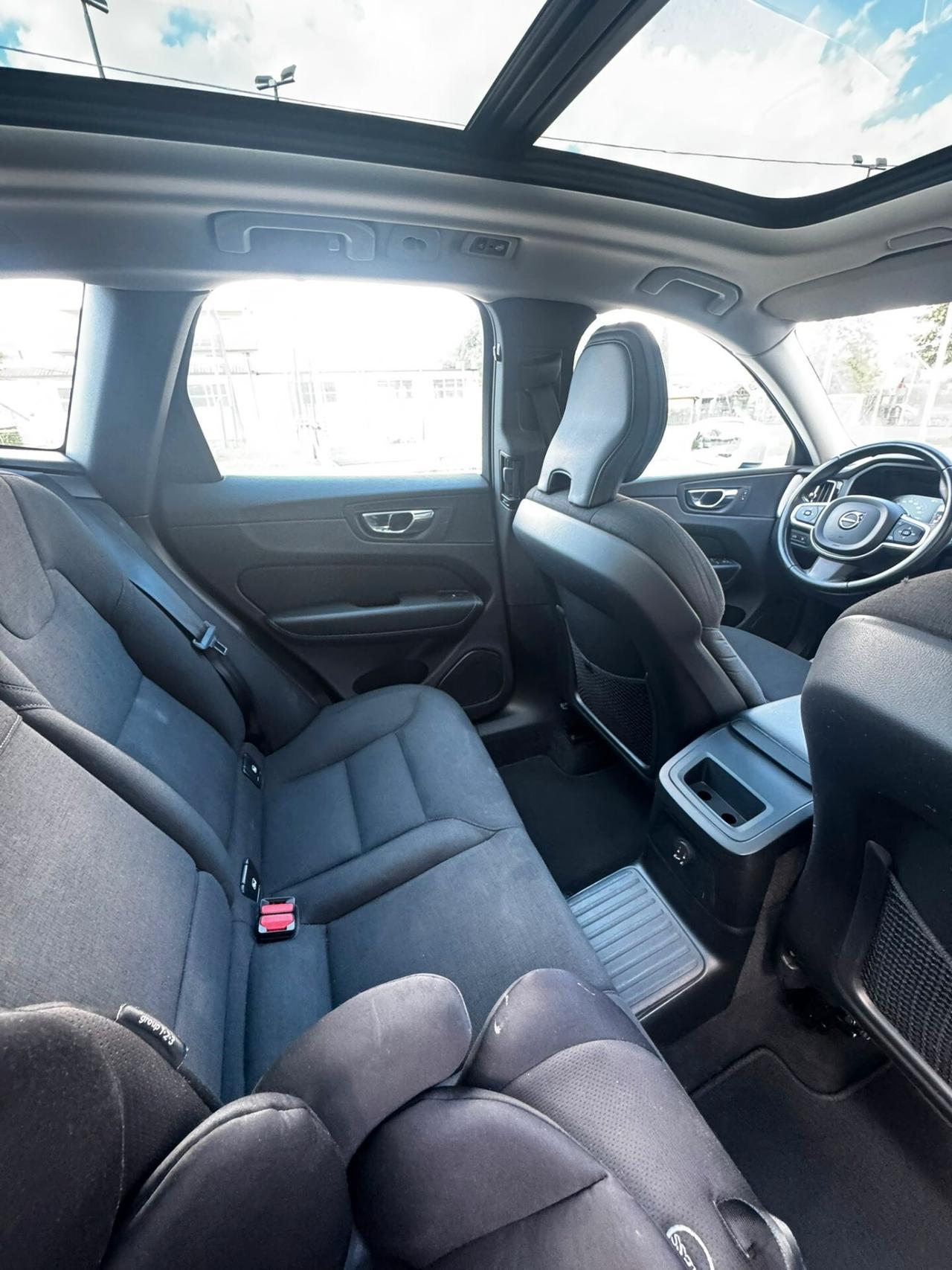 Volvo XC 60 XC60 T6 Recharge Plug-in Hybrid AWD Inscription