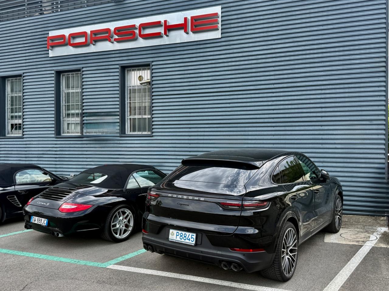 Porsche 911 Carrera S Cabriolet - 3,8 - manuale