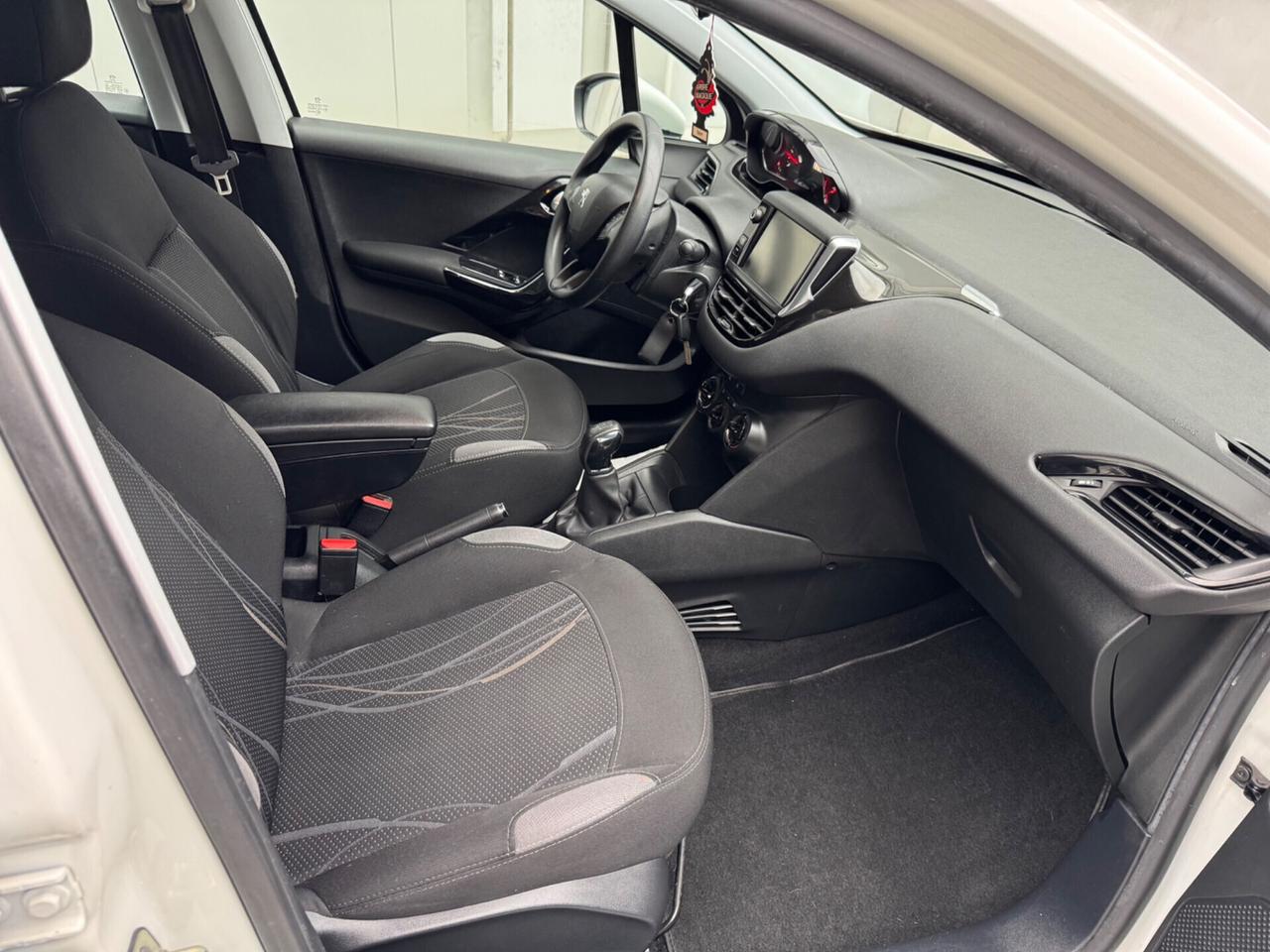 PEUGEOUT 208 1.6 HDI 92 CV NEOPATENTATI