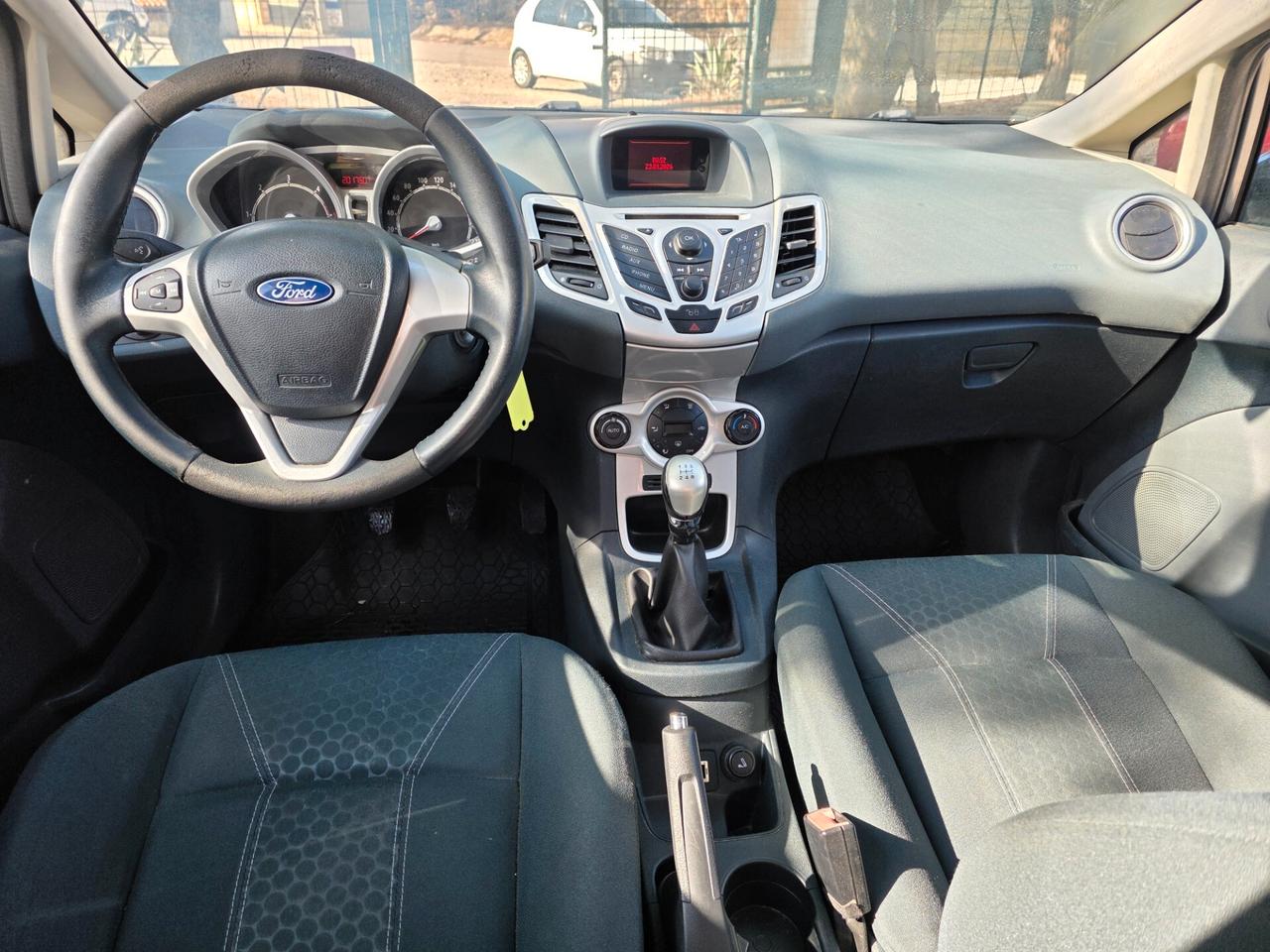 Ford Fiesta 1.4 TDCi 5p. Titanium