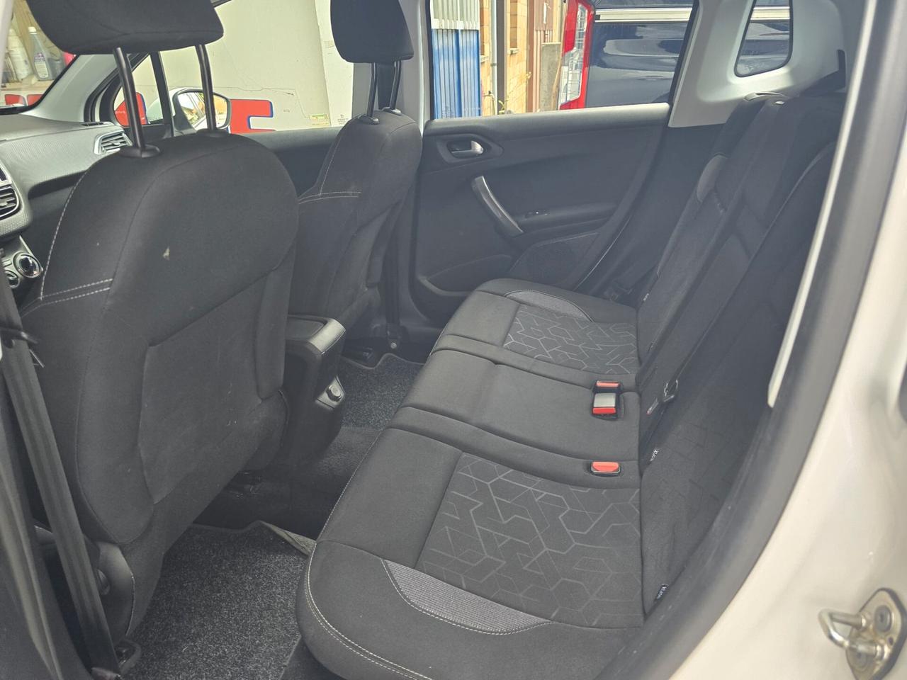 Peugeot 2008 BlueHDi 75 Activerate da 125 mese