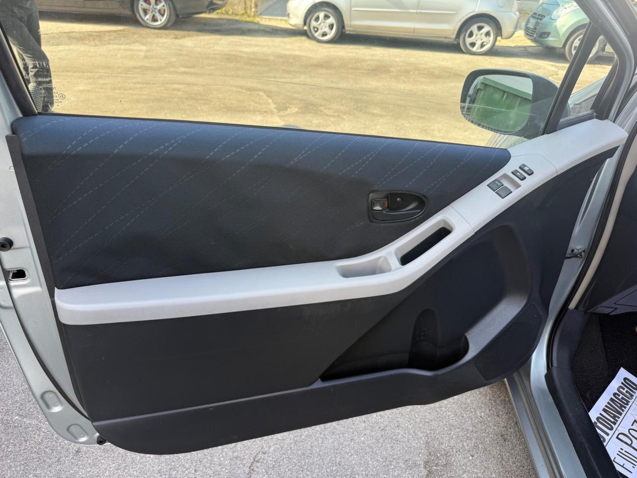 Toyota Yaris 1.4 Diesel Automatica