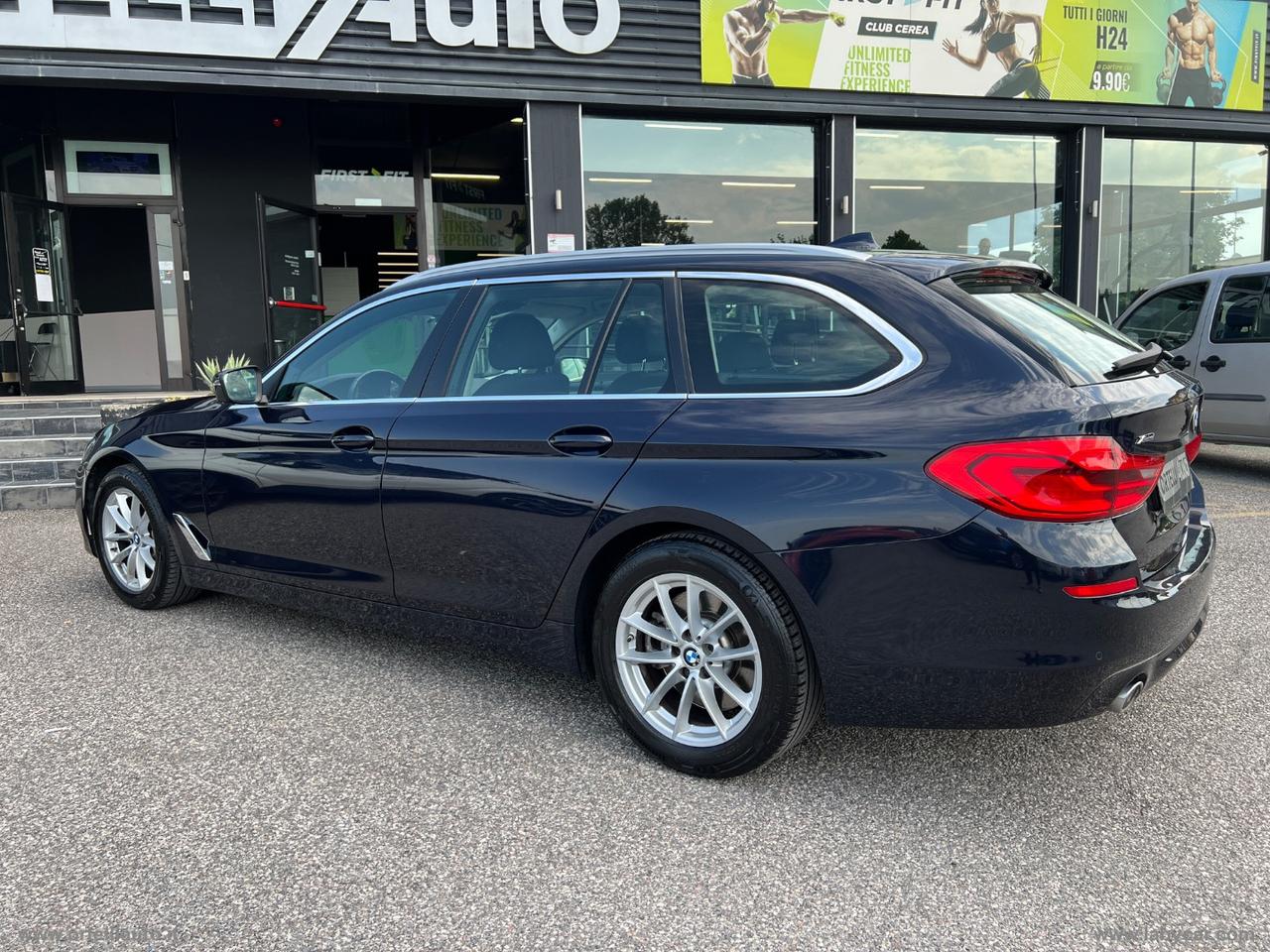 BMW 530d xDrive Touring Business